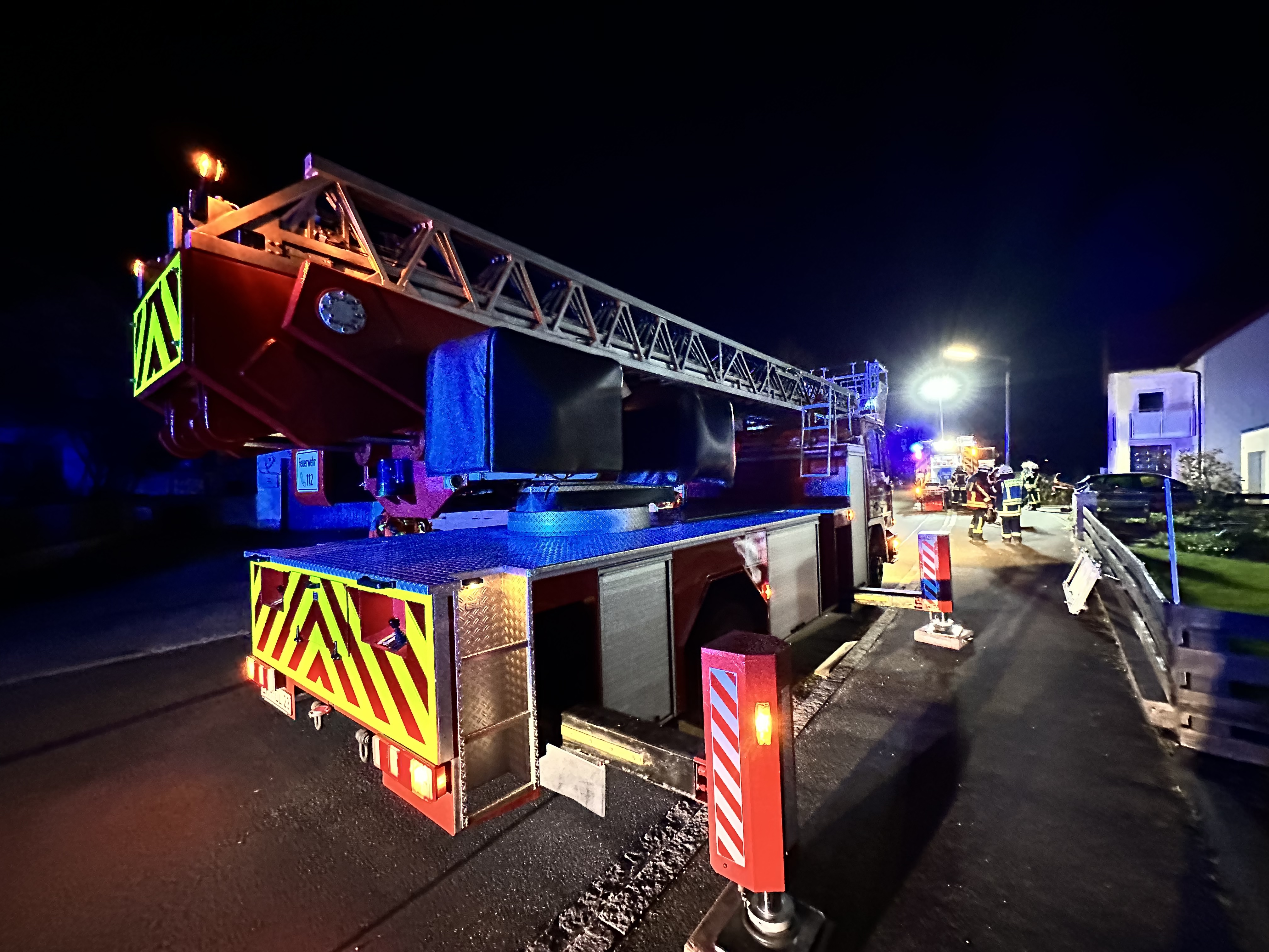 24-03-28 19-40-38 8819.jpg